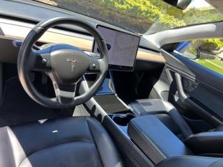 Photo 4 of 9 of 2017 Tesla Model 3 Long Range